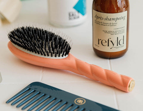 Bien se brosser les cheveux : nos conseils - Coutume