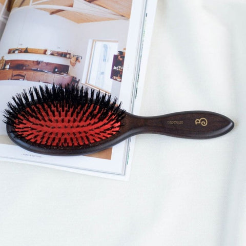 Grande brosse en sanglier - Brillance et soin - Jeanne